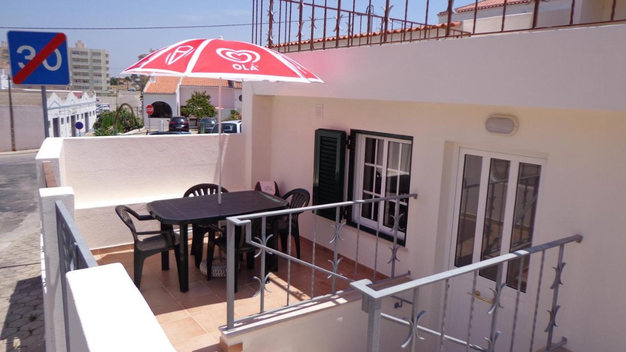 Nunes Apartments Mexilhoeira da Carregacao Ngoại thất bức ảnh