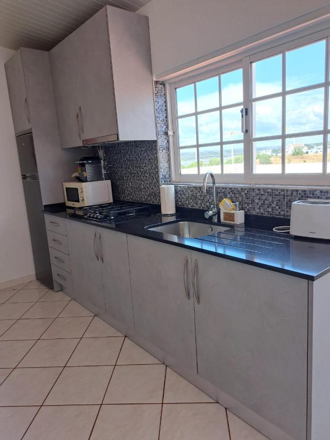 Nunes Apartments Mexilhoeira da Carregacao Ngoại thất bức ảnh